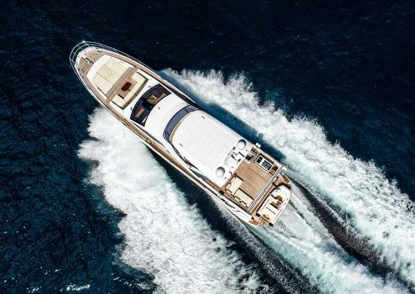 Azimut 72 FLY image