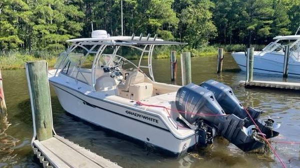 Grady-White Freedom 275