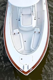 Valhalla Boatworks V-33 image