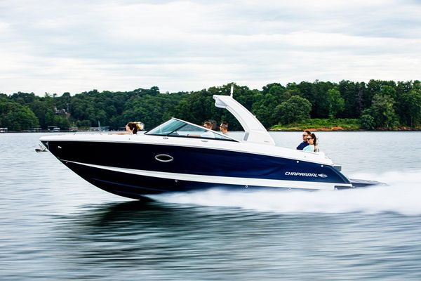 Chaparral 30 Surf - main image