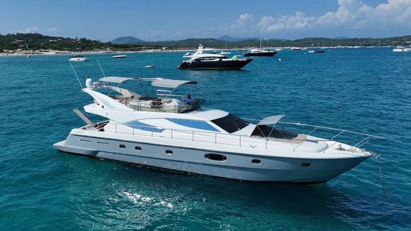 Ferretti Yachts 620 