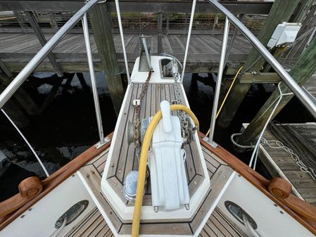 Grand Banks 42 Motor Yacht image