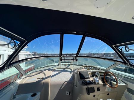 Sea Ray 34 DA image