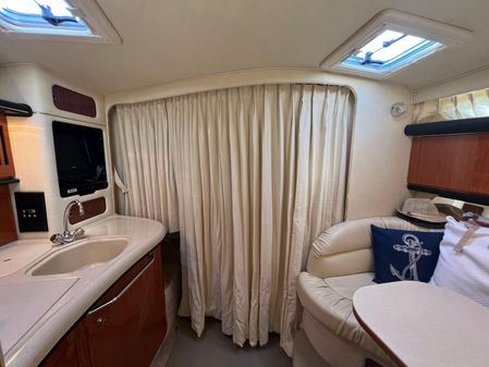 Sea Ray 34 DA image