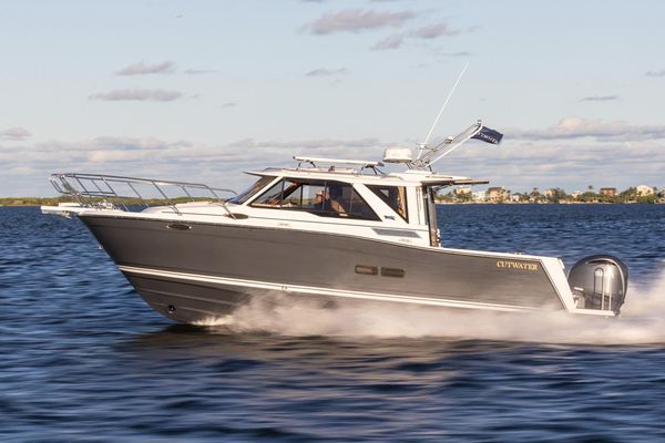 Cutwater C-288 Coupe - main image