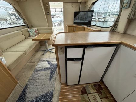 Bayliner 3788 Command Bridge Motoryacht image