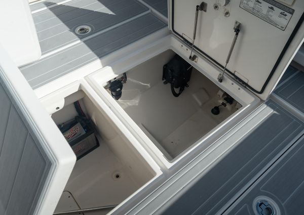 Belzona 325 Center Console image