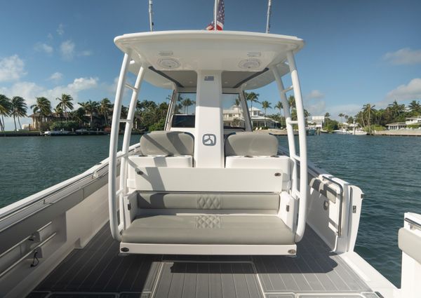 Belzona 325 Center Console image