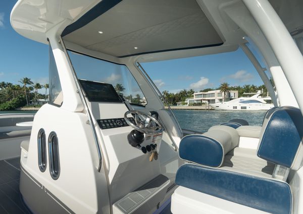 Belzona 325 Center Console image