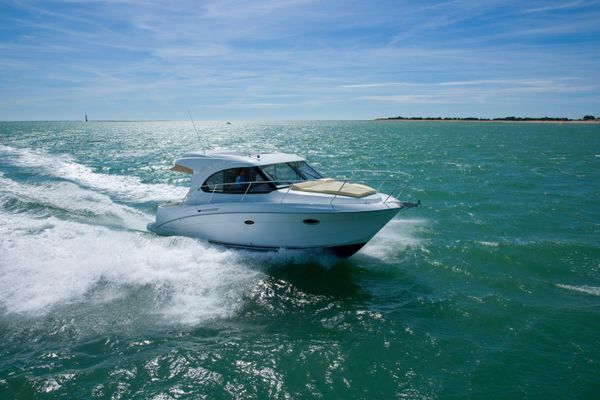 Beneteau Antares 30 S - main image