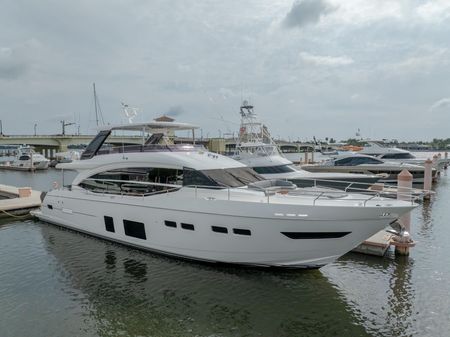 Princess Yachts Flybridge 75 image