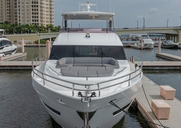 Princess Yachts Flybridge 75 image