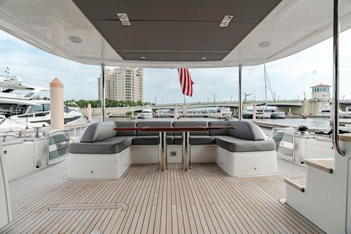 Princess Yachts Flybridge 75 image