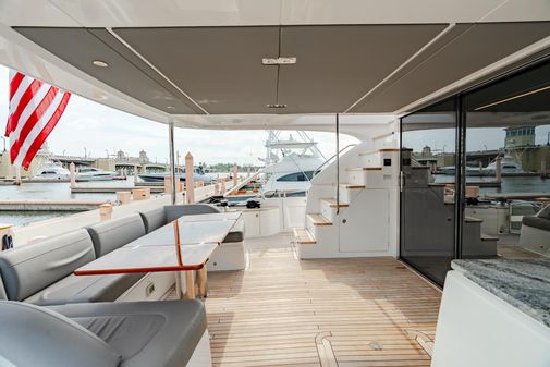 Princess Flybridge 75 image