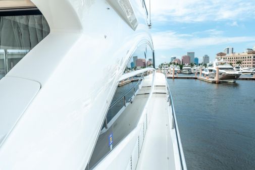 Princess Yachts Flybridge 75 image