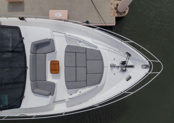 Princess Yachts Flybridge 75 image