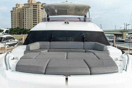 Princess Flybridge 75 image