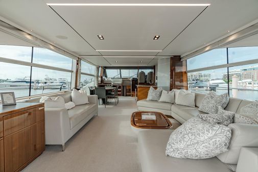 Princess Yachts Flybridge 75 image