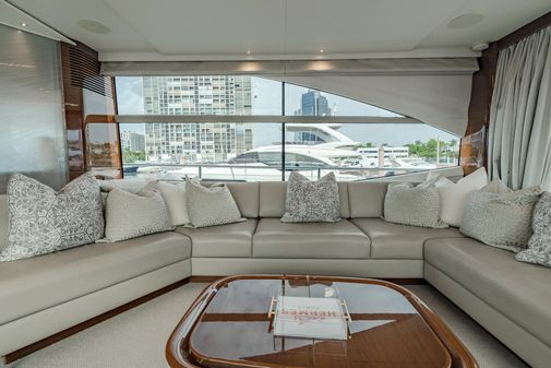 Princess Flybridge 75 image