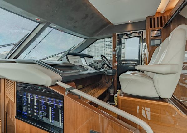 Princess Yachts Flybridge 75 image