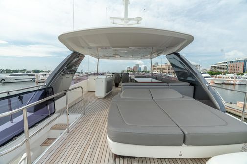 Princess Flybridge 75 image