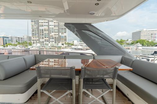 Princess Yachts Flybridge 75 image