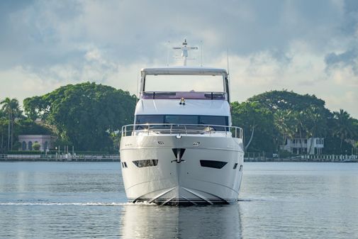 Princess Flybridge 75 image