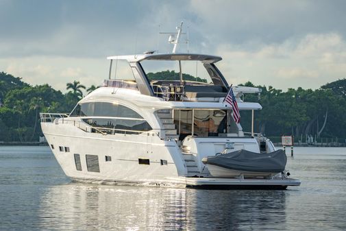 Princess Flybridge 75 image