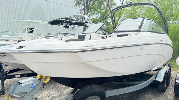 Yamaha Boats SX240 HO 