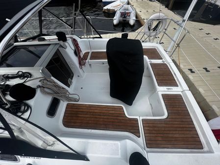 Beneteau 34 image