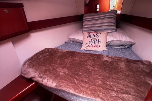 Beneteau 34 image