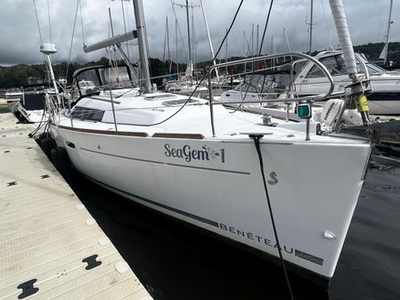 Beneteau 34 image