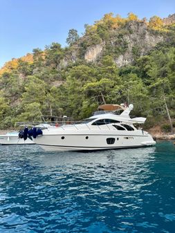 Azimut 55 image