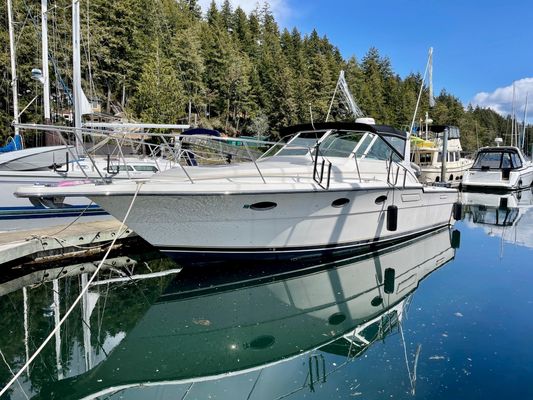 Tiara Yachts 3300 Open - main image