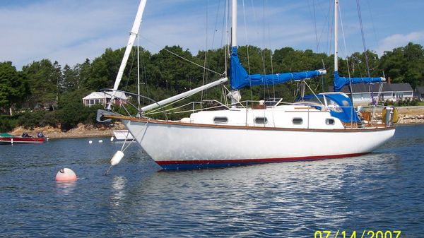 Cape Dory 30 Ketch