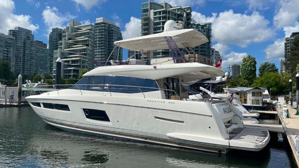 Prestige 550 Flybridge