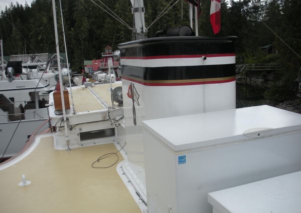 Custom HOFFAR-BEECHING Fantail Yacht image