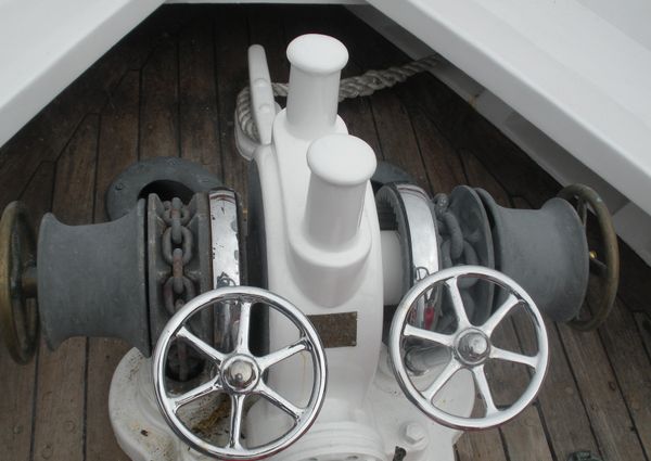 Custom HOFFAR-BEECHING Fantail Yacht image