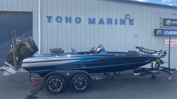 Triton 20 TRX Patriot