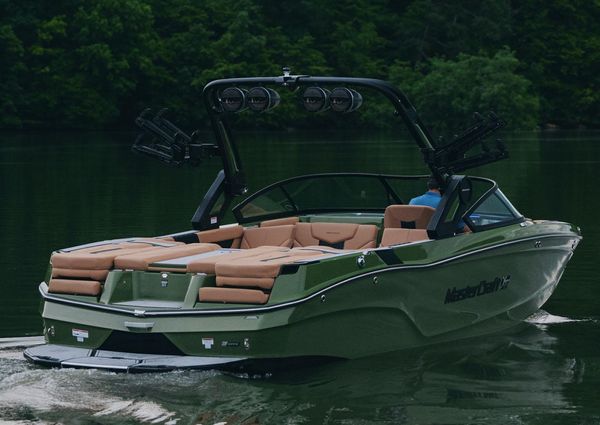 Mastercraft XT24 image