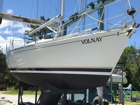 Beneteau First 375 image