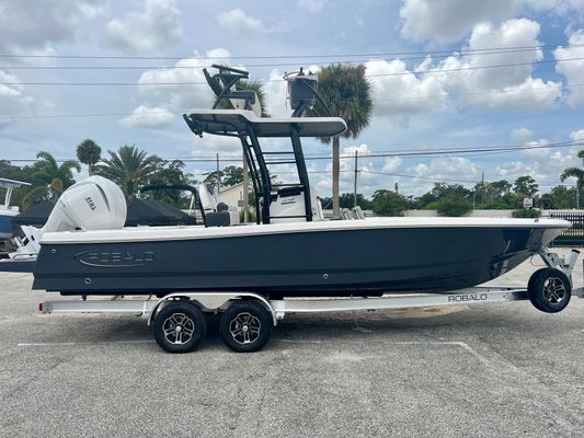 Robalo 246-CAYMAN-SD - main image