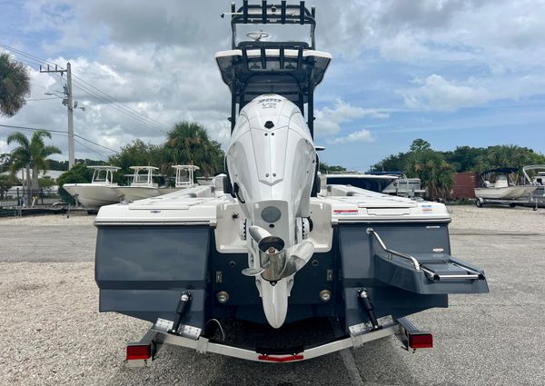 Robalo 246-CAYMAN-SD image