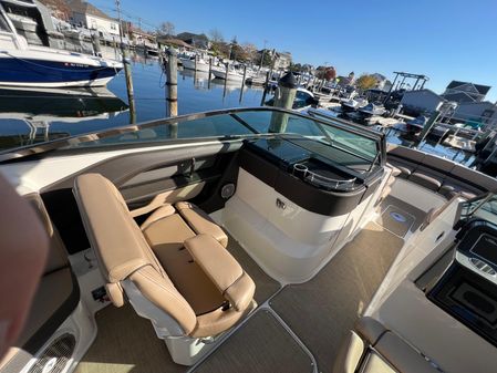 Sea Ray 310 SLX image