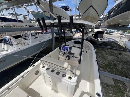 Boston Whaler 250 Dauntless image