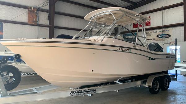 Grady-White 255