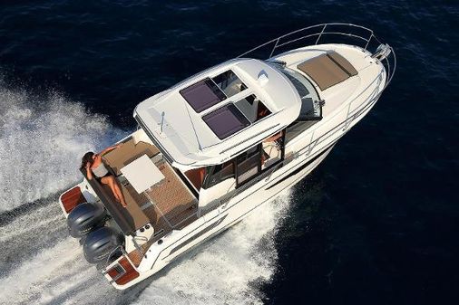 Jeanneau NC-895 image