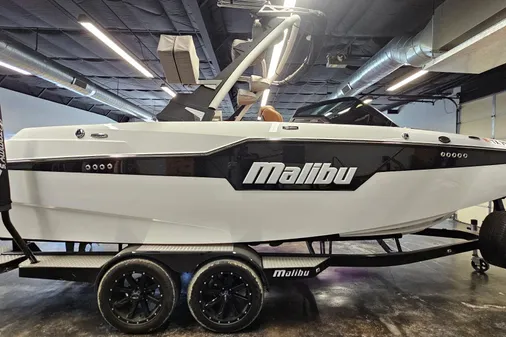 Malibu M220 image
