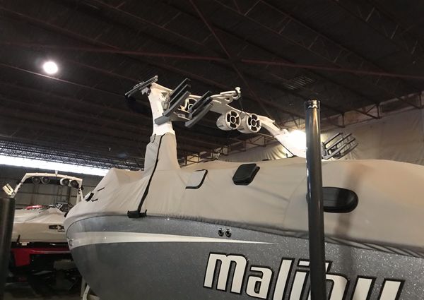 Malibu M235 image