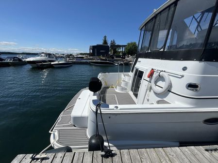 Carver 444 Cockpit Motor Yacht image